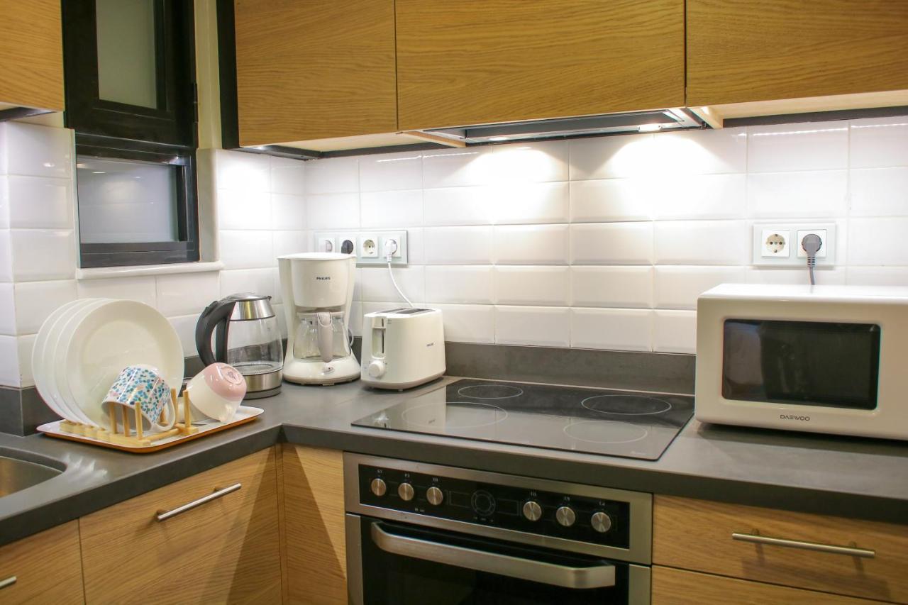 Superior Central Apt|3Min To Metro|Ac|Netflix|Imac Атина Екстериор снимка