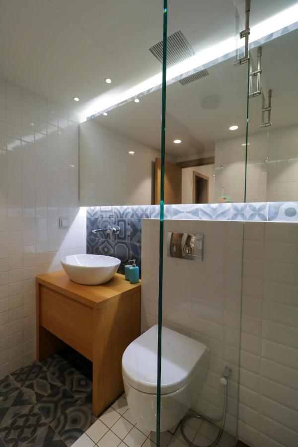 Superior Central Apt|3Min To Metro|Ac|Netflix|Imac Атина Екстериор снимка